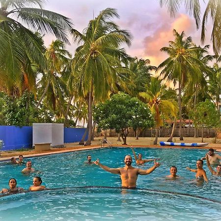 Cocodance Kitesurfing Resort Kalpitiya Bagian luar foto