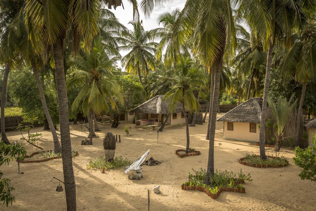 Cocodance Kitesurfing Resort Kalpitiya Bagian luar foto