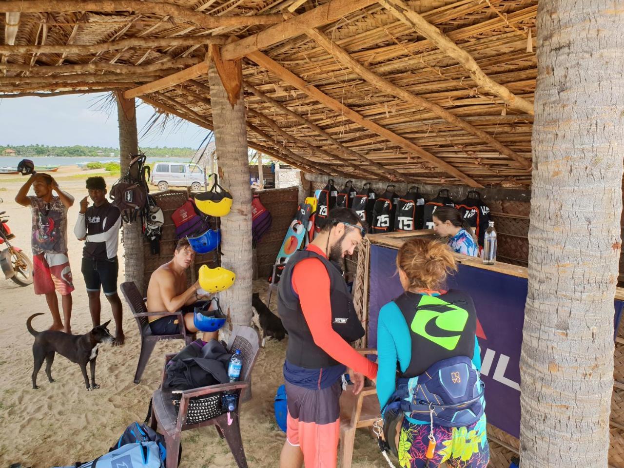 Cocodance Kitesurfing Resort Kalpitiya Bagian luar foto